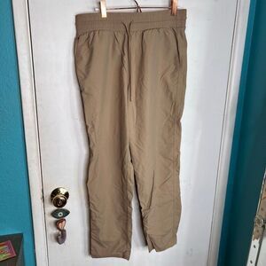 Gap fit run around  active wear elastic waist stretch